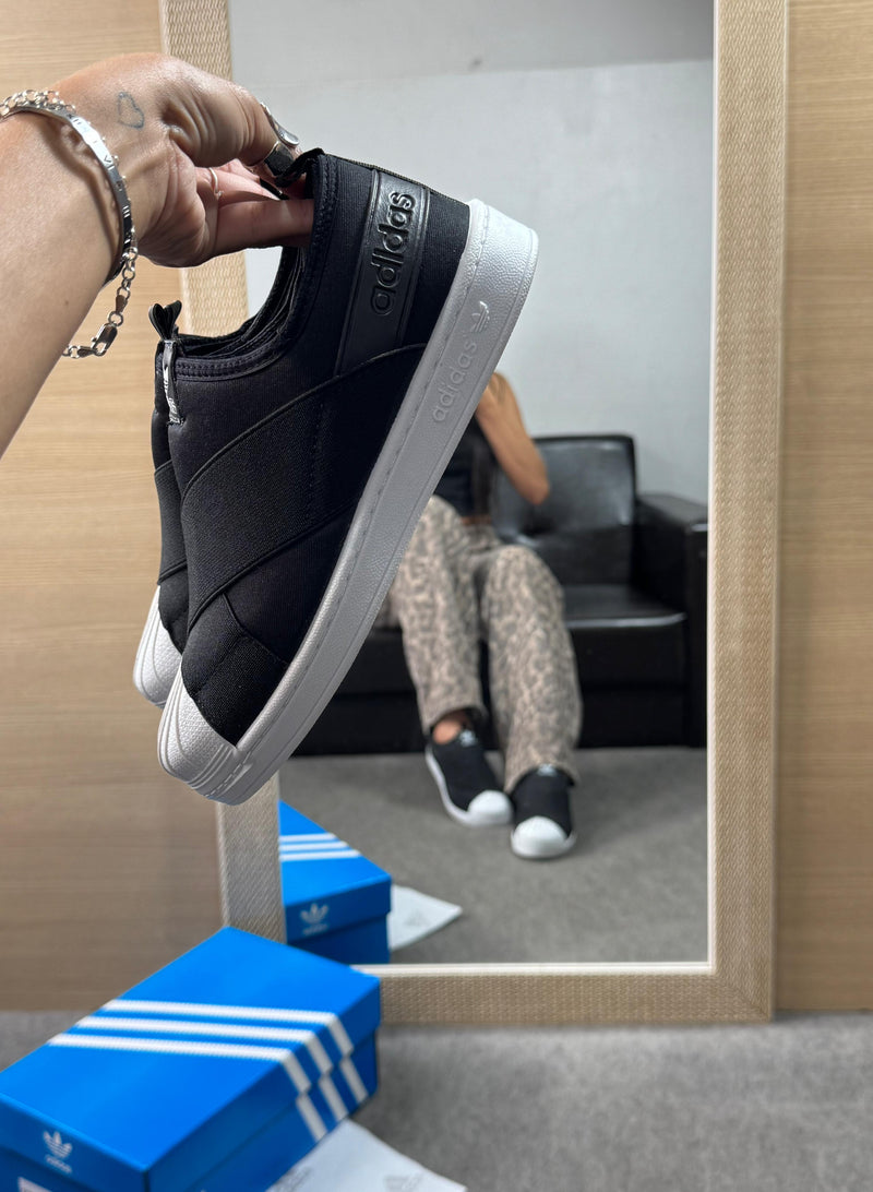 TÊNIS SLIP ON
