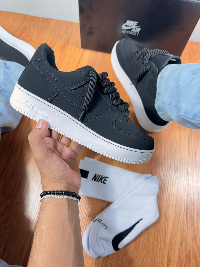 TÊNIS AIR FORCE LINHA LUXO nobuck
