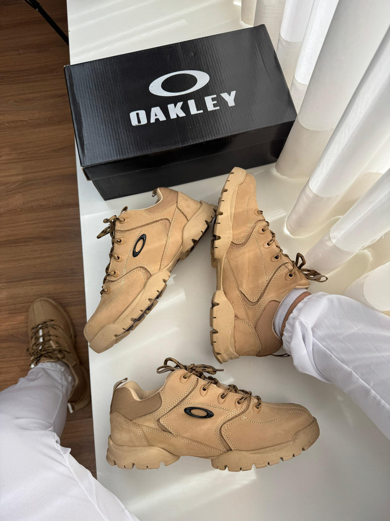 TÊNIS OAKLEY