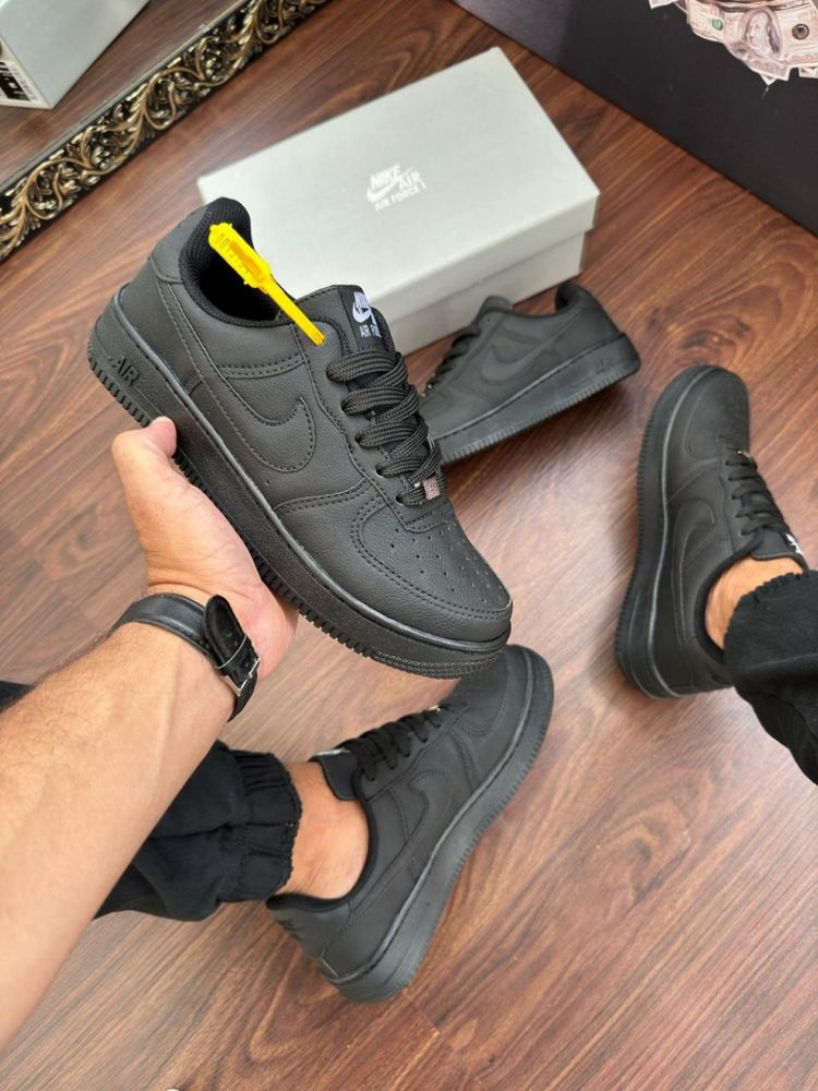 Tênis Air Force 1 - Preto luxo